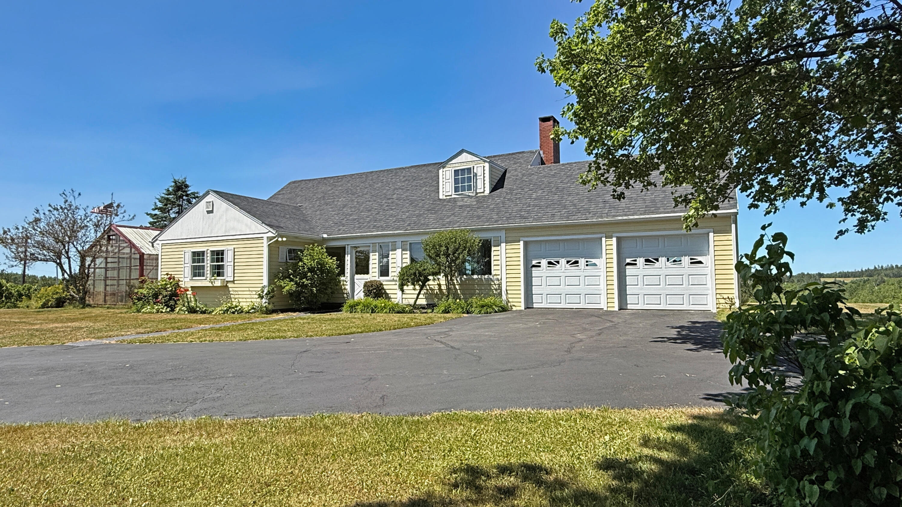 253 County Road Lubec, ME 04652 - Photo 2 of 52 253 County Road