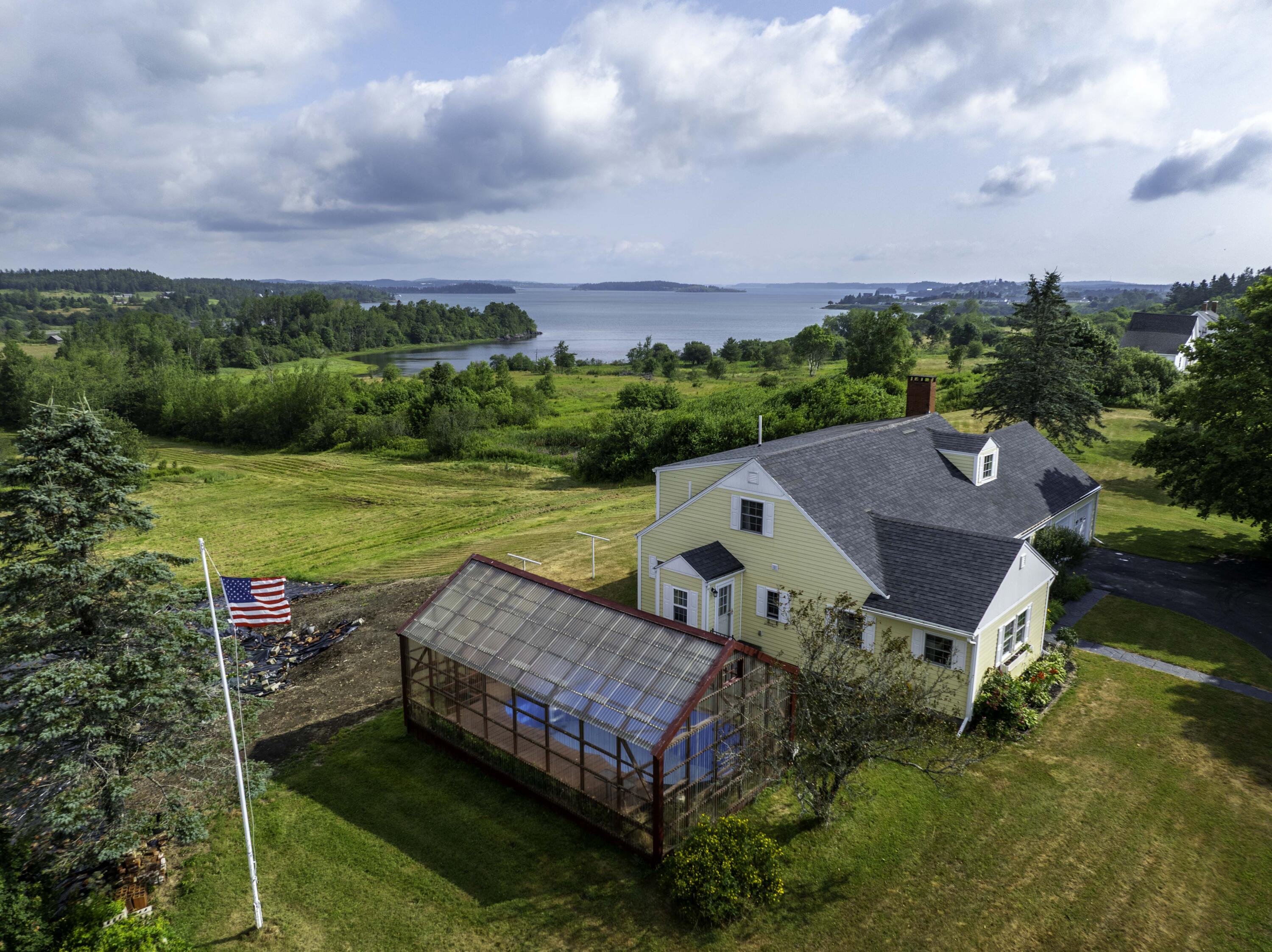 253 County Road Lubec, ME 04652 - Photo 5 of 52 253 County Road, Lubec (44 of 54)