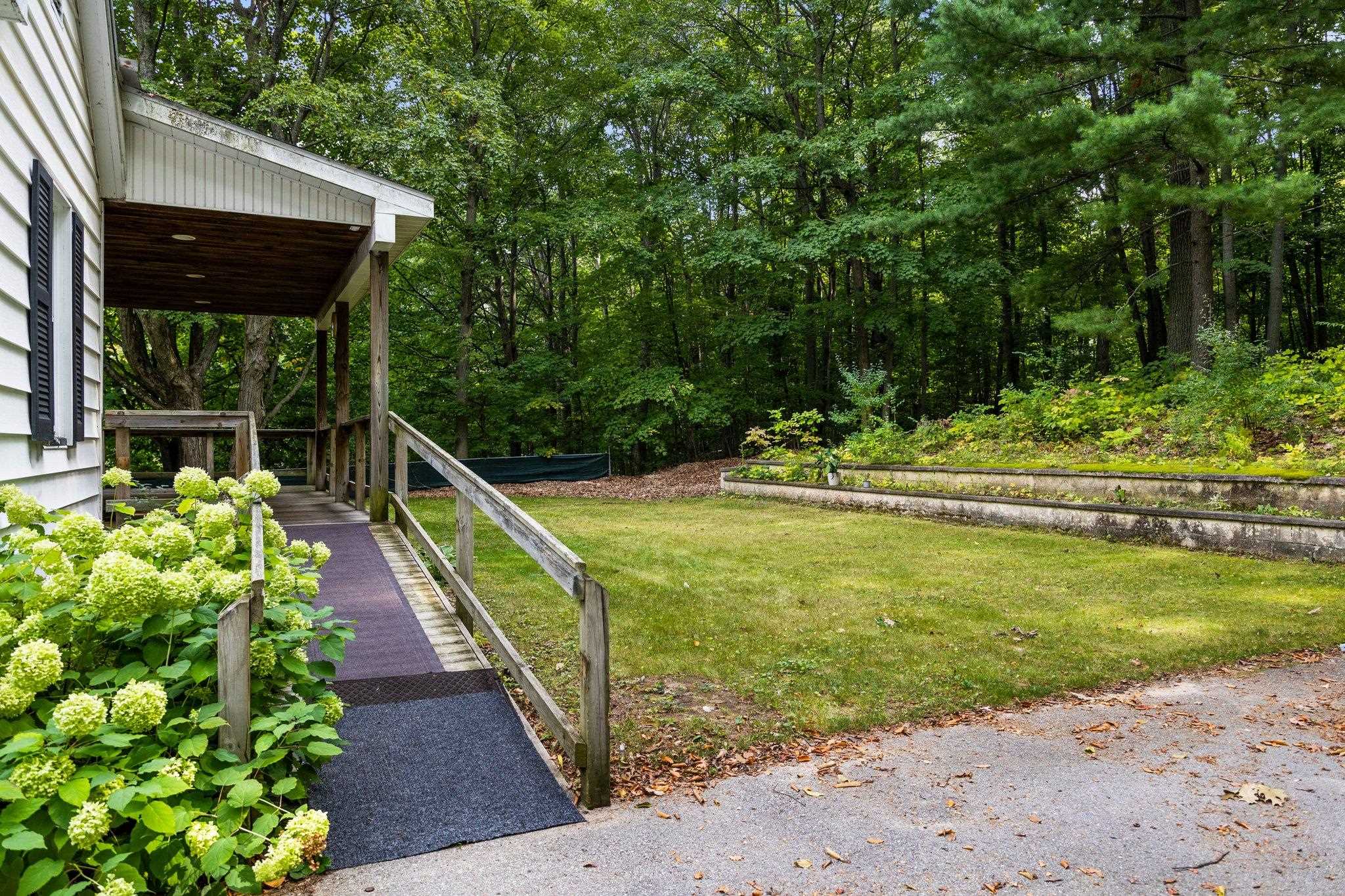 10170 East Grandview Road Traverse City, MI 49684 - Photo 55 of 72