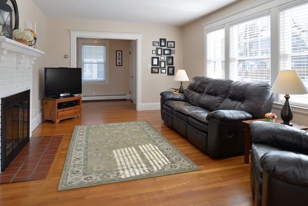 41 Nason Road Swampscott, MA 01907 - Photo 5 of 27 Gallery Image 5