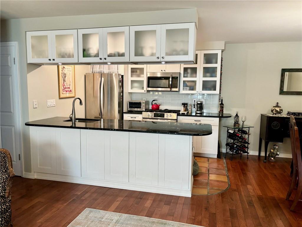 35 The Rise Warwick, NY 10990 - Photo 1 of 1 Kitchen with new SS appliances
