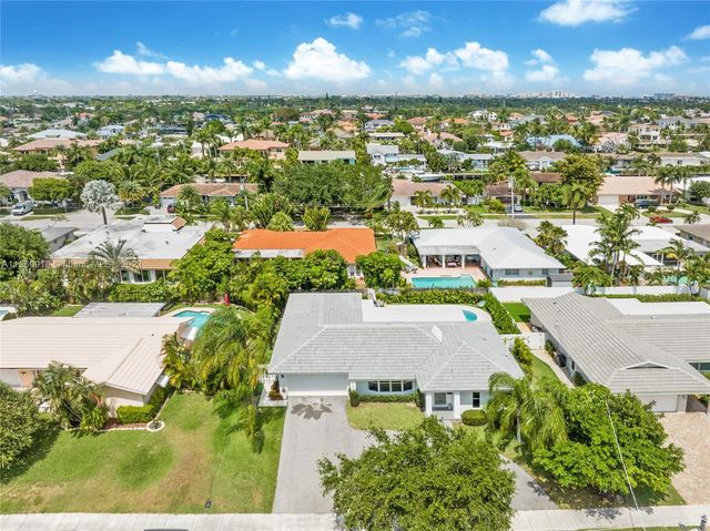 $962,000 | 2421 Northeast 45th Street, Lighthouse Point, FL 33064