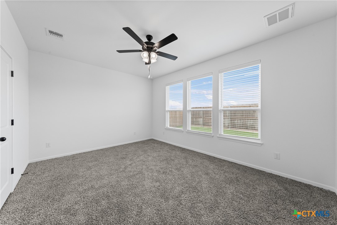 8019 Pineridge Way Temple, TX 76502 - Photo 24 of 32 a view of an empty room with a window