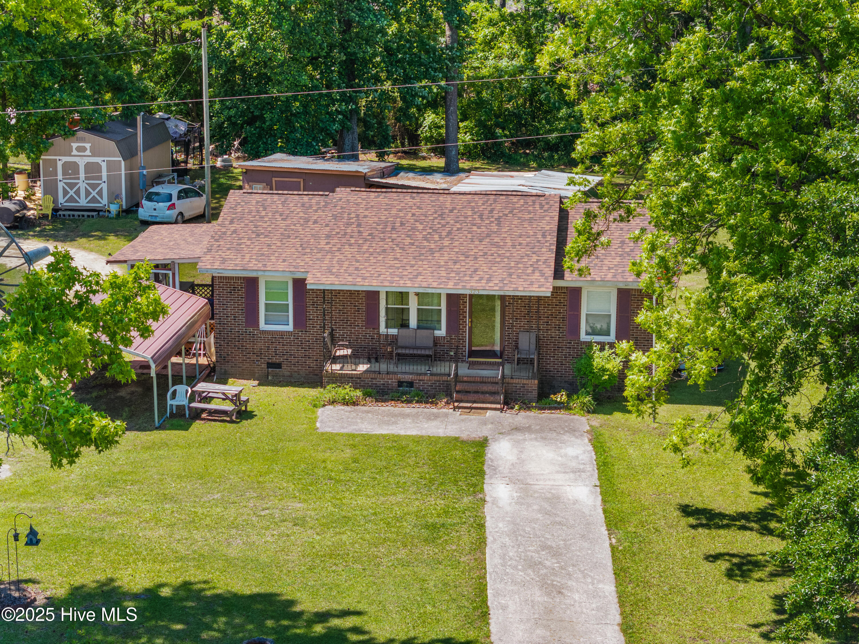323 Alexander Rouse Road Kinston, NC 28504 - Photo 20 of 34 DJI_20250519113514_0002_D