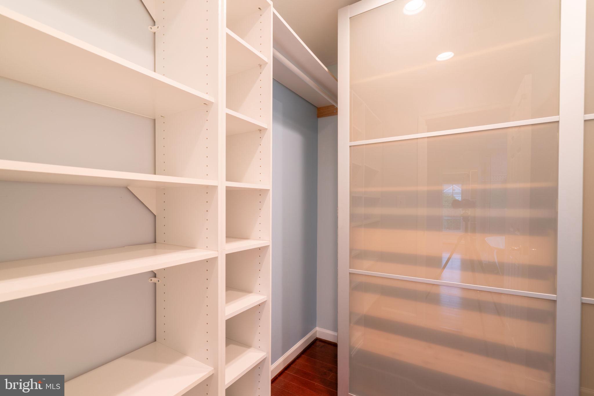 8038 Holland Road Alexandria, VA 22306 - Photo 37 of 62 Gallery Image 37