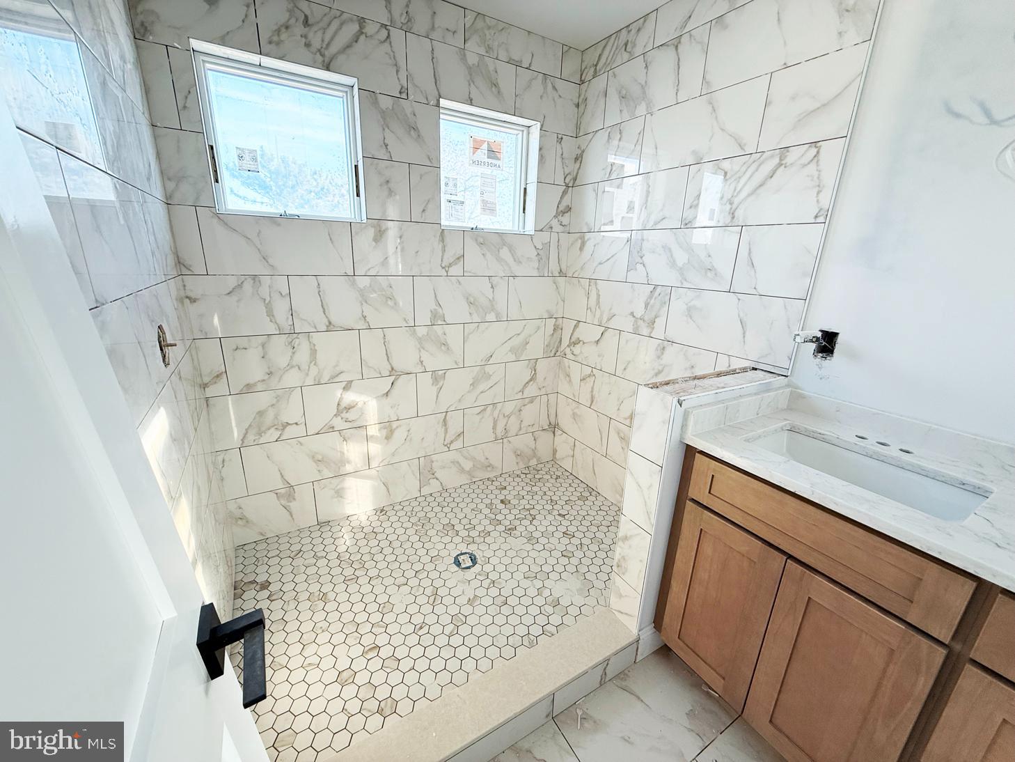 354 West 11th Street Ship Bottom, NJ 08008 - Photo 28 of 113 Primary bedroom tiled bath