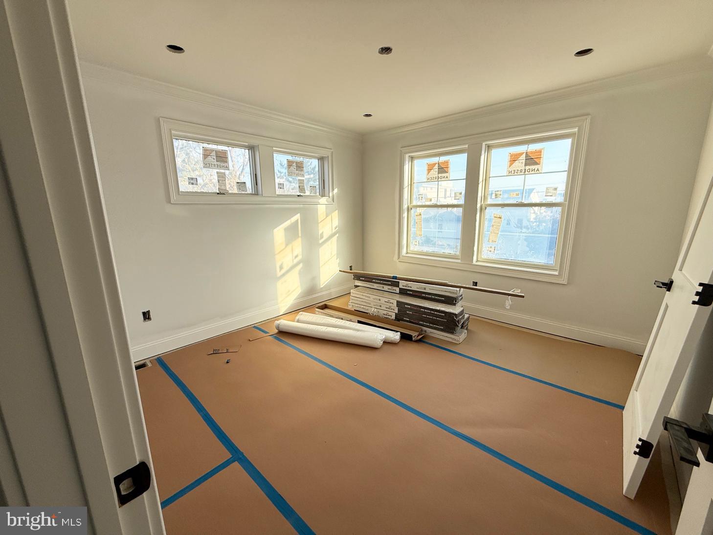 354 West 11th Street Ship Bottom, NJ 08008 - Photo 33 of 113 Another of 5 bedrooms