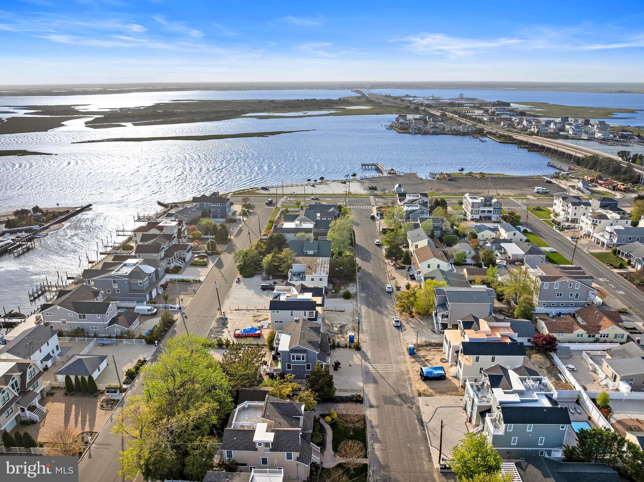 354 West 11th Street Ship Bottom, NJ 08008 - Photo 57 of 113
