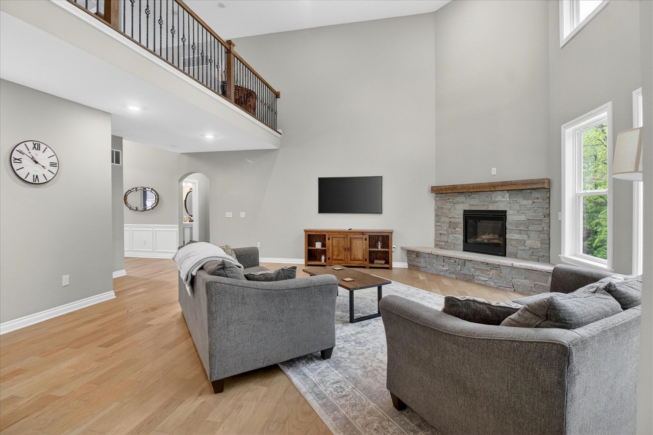 577 Trestle Drive Howell, MI 48843 - Photo 7 of 59