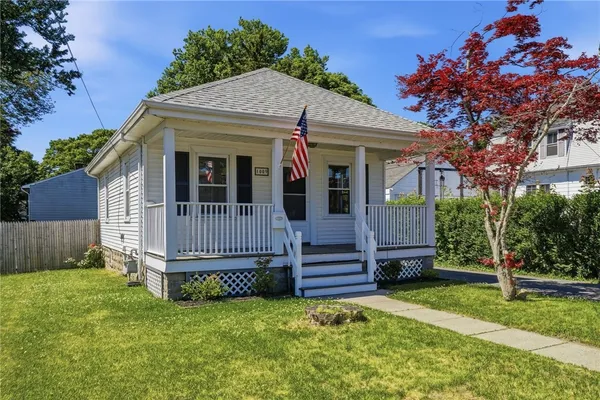 $2,100 | 1009 Willett Avenue, East Providence, RI 02915