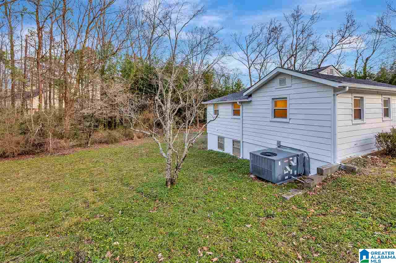 2223 Reed Road Northeast Birmingham, AL 35215 - Photo 3 of 20