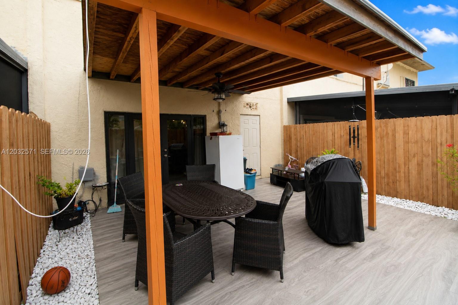 1127 Southwest 134th Place Miami, FL 33184 - Photo 21 of 26