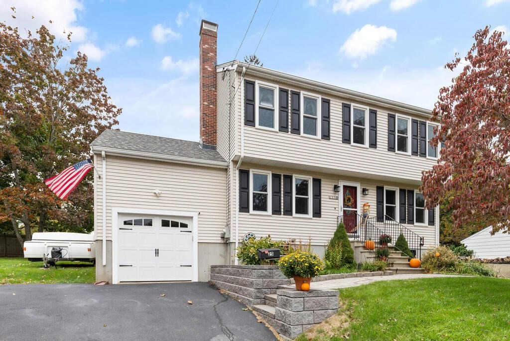 25 Hillcrest Road Marlborough, MA 01752 - Photo 1 of 28 Gallery Image 1