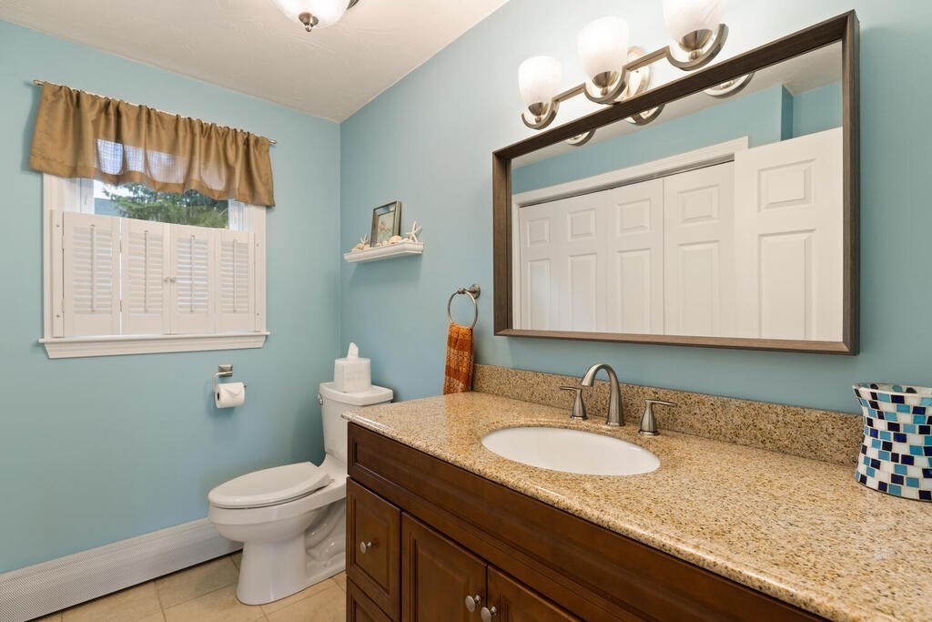 25 Hillcrest Road Marlborough, MA 01752 - Photo 16 of 28 Gallery Image 16