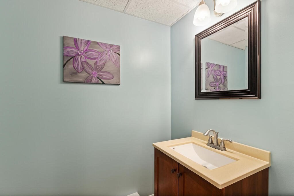 25 Hillcrest Road Marlborough, MA 01752 - Photo 21 of 28 Gallery Image 21