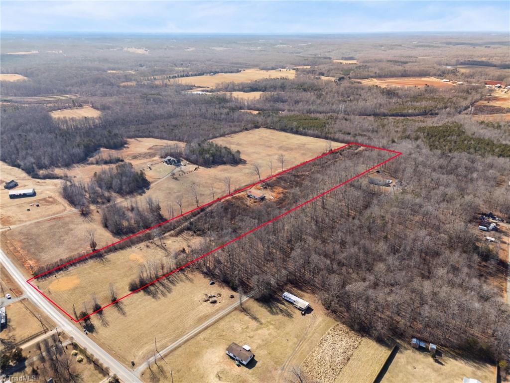 460 County Line Road Reidsville, NC 27320 - Photo 13 of 15 Gallery Image 13