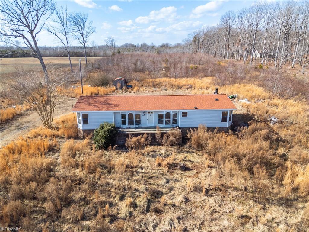 460 County Line Road Reidsville, NC 27320 - Photo 3 of 15 Gallery Image 3