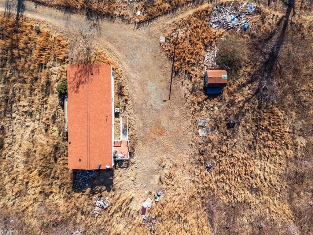 460 County Line Road Reidsville, NC 27320 - Photo 5 of 15 Gallery Image 5