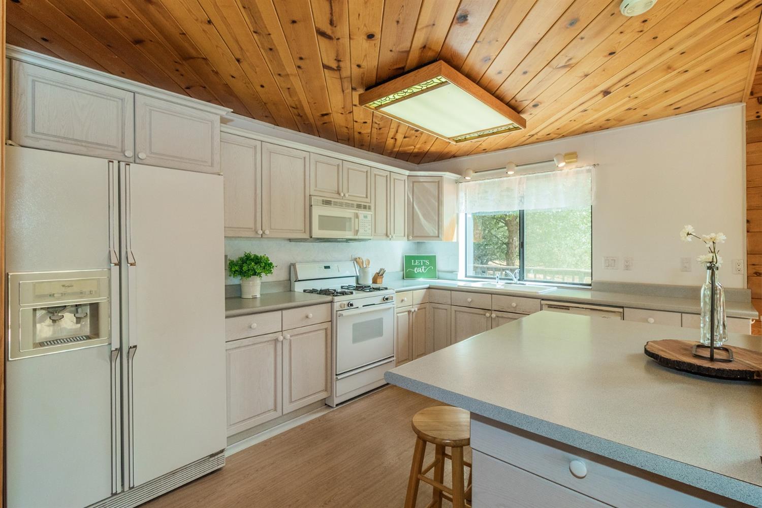 2356 Parmabelle Road Mariposa, CA 95338 - Photo 8 of 28 Gallery Image 8