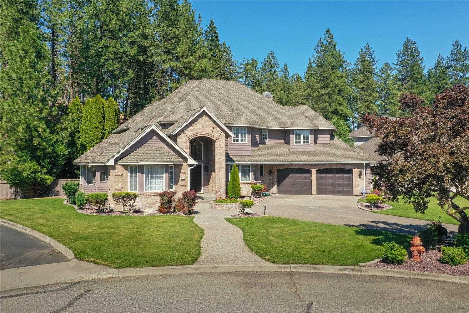 524 West Center Street Spokane, WA 99208 - Photo 1 of 49 Gallery Image 1