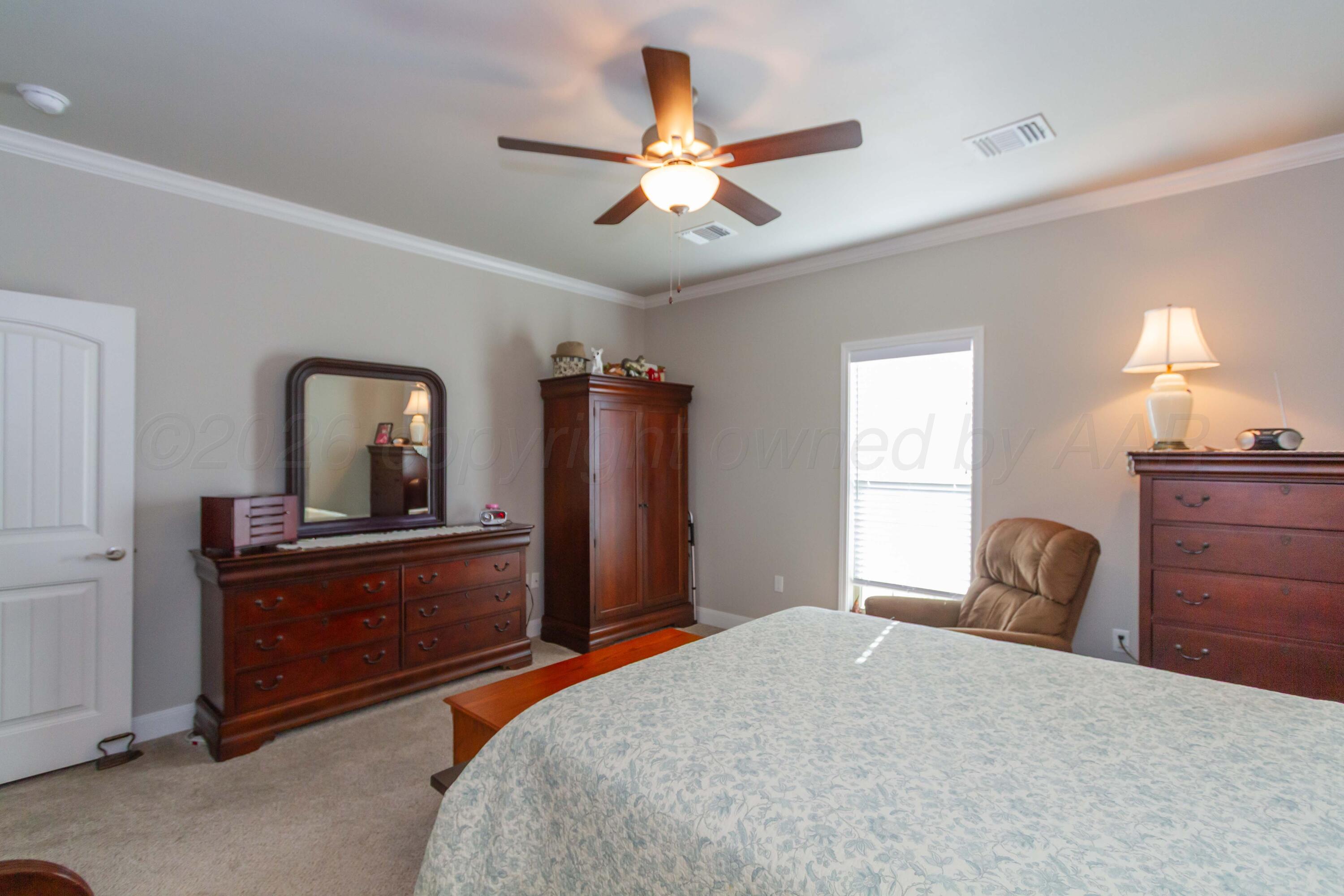 6909 Tatum Circle Amarillo, TX 79119 - Photo 13 of 33 MASTER VIEW 3