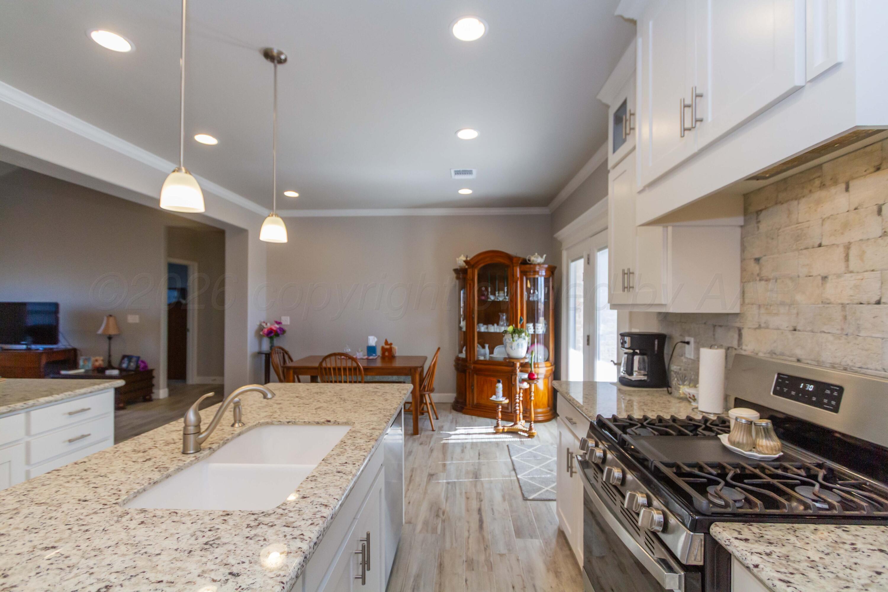 6909 Tatum Circle Amarillo, TX 79119 - Photo 7 of 33 KITCHEN VIEW 4
