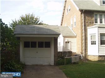 48 Chatham Road Upper Darby, PA 19082 - Photo 4 of 9