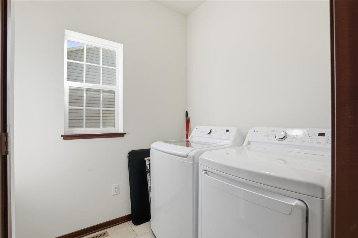 43 Windflower Way Mount Horeb, WI 53572 - Photo 25 of 42