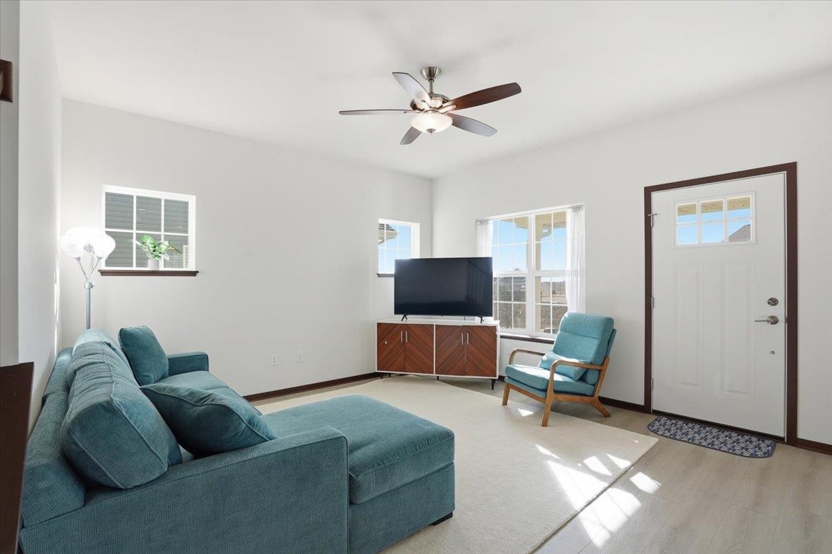 43 Windflower Way Mount Horeb, WI 53572 - Photo 8 of 42