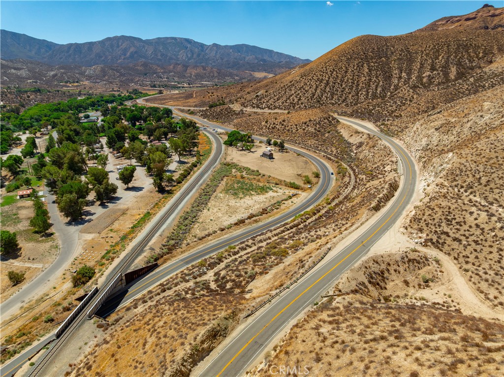 0 Crown Valley Rd Vista Acton, CA 93510 - Photo 5 of 19 a view of a large mountain with a mountain