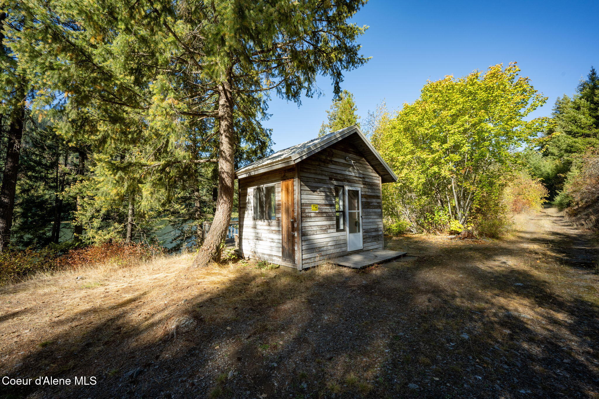 1402 Mirror Lake Road Sagle, ID 83860 - Photo 17 of 47 22-web-or-mls-DSC_1997