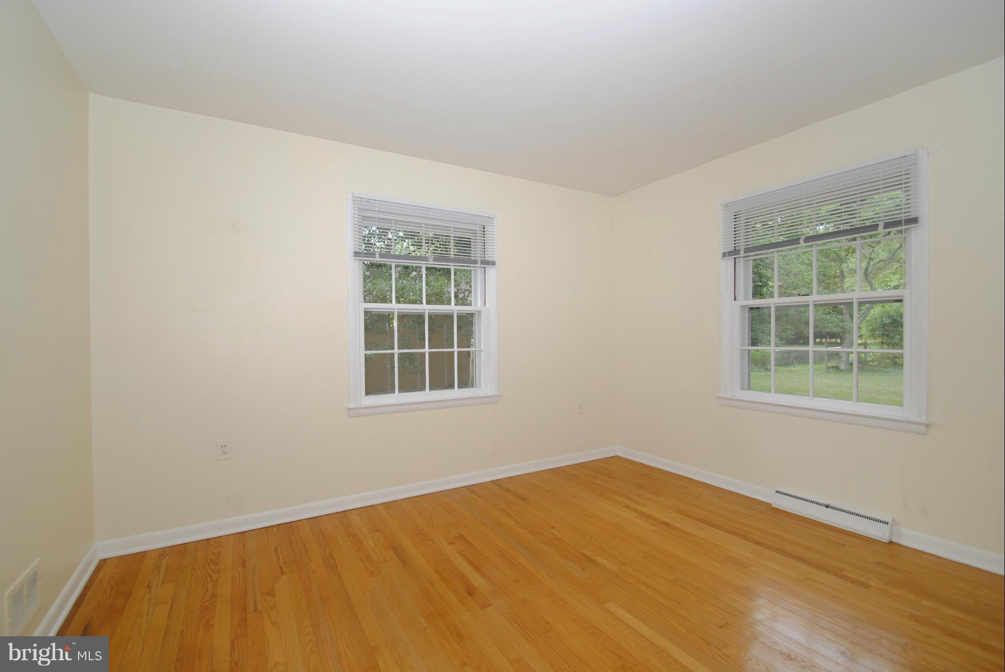 2024 Chesapeake Road Annapolis, MD 21409 - Photo 11 of 19 Bedroom