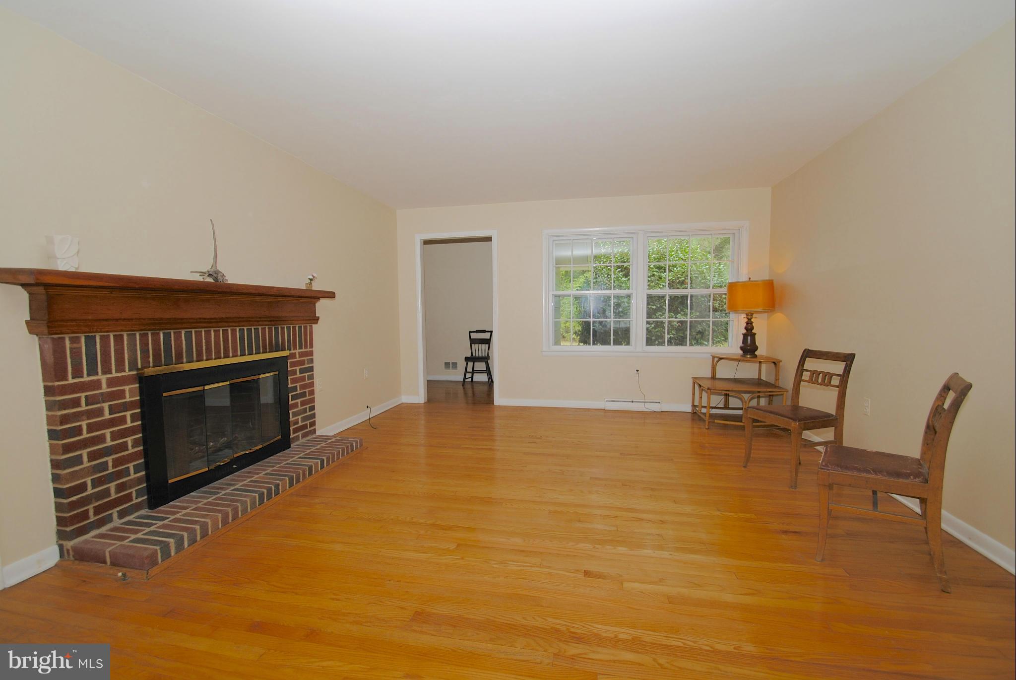 2024 Chesapeake Road Annapolis, MD 21409 - Photo 8 of 19 Interior (General)