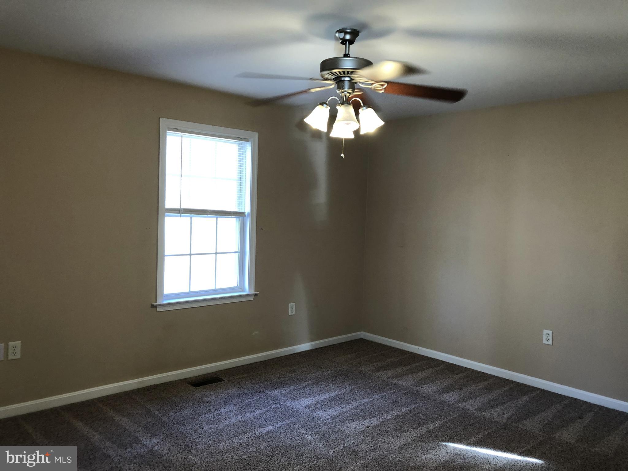 393 Decatur Road Stafford, VA 22554 - Photo 12 of 34