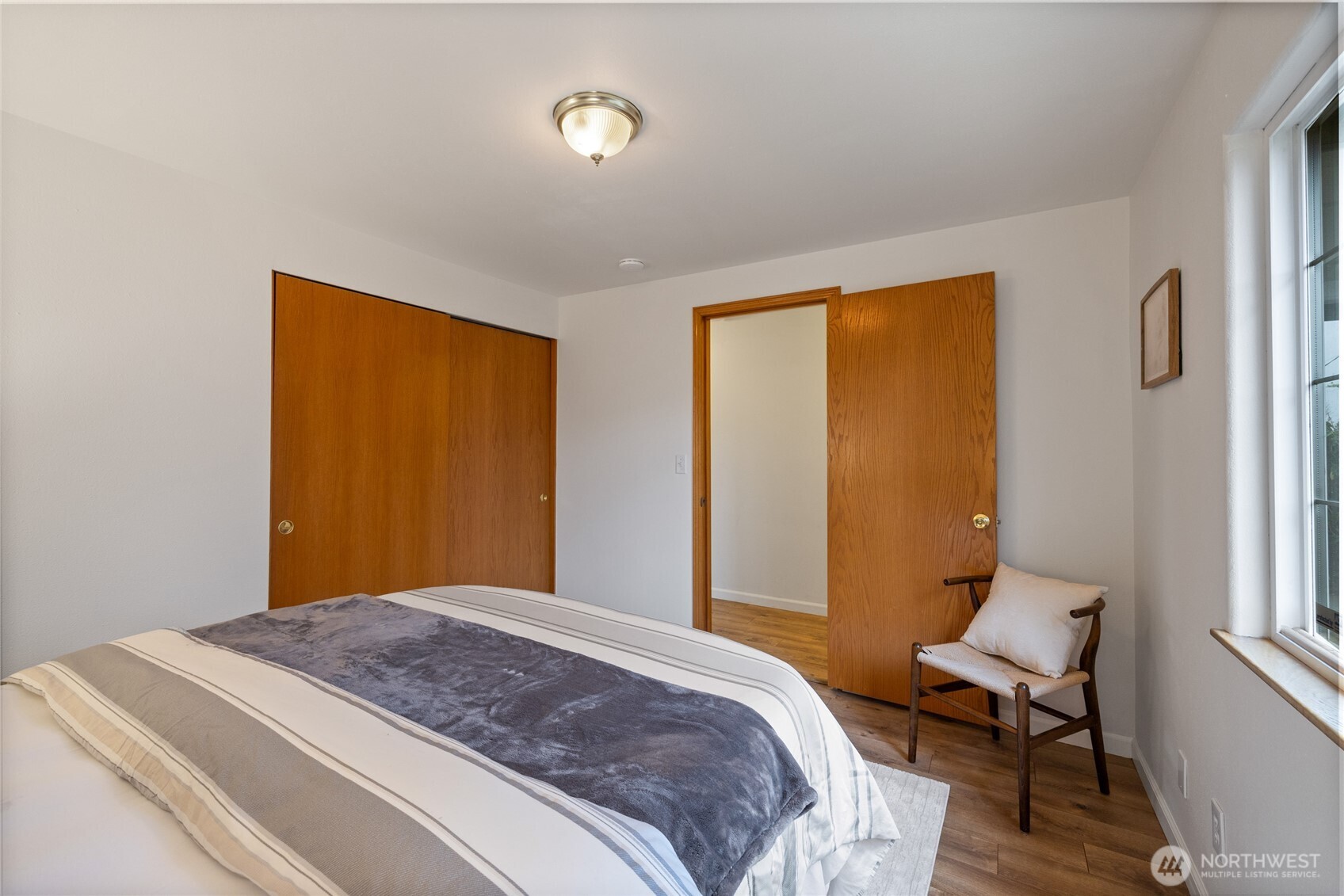 2411 East 13th Street Bremerton, WA 98310 - Photo 15 of 39