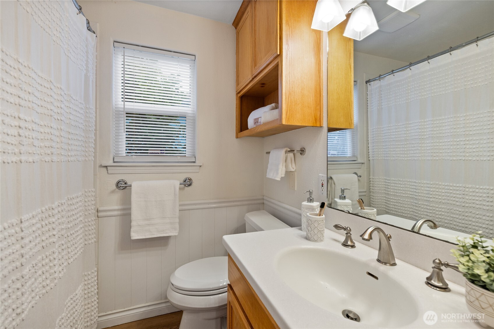 2411 East 13th Street Bremerton, WA 98310 - Photo 19 of 39
