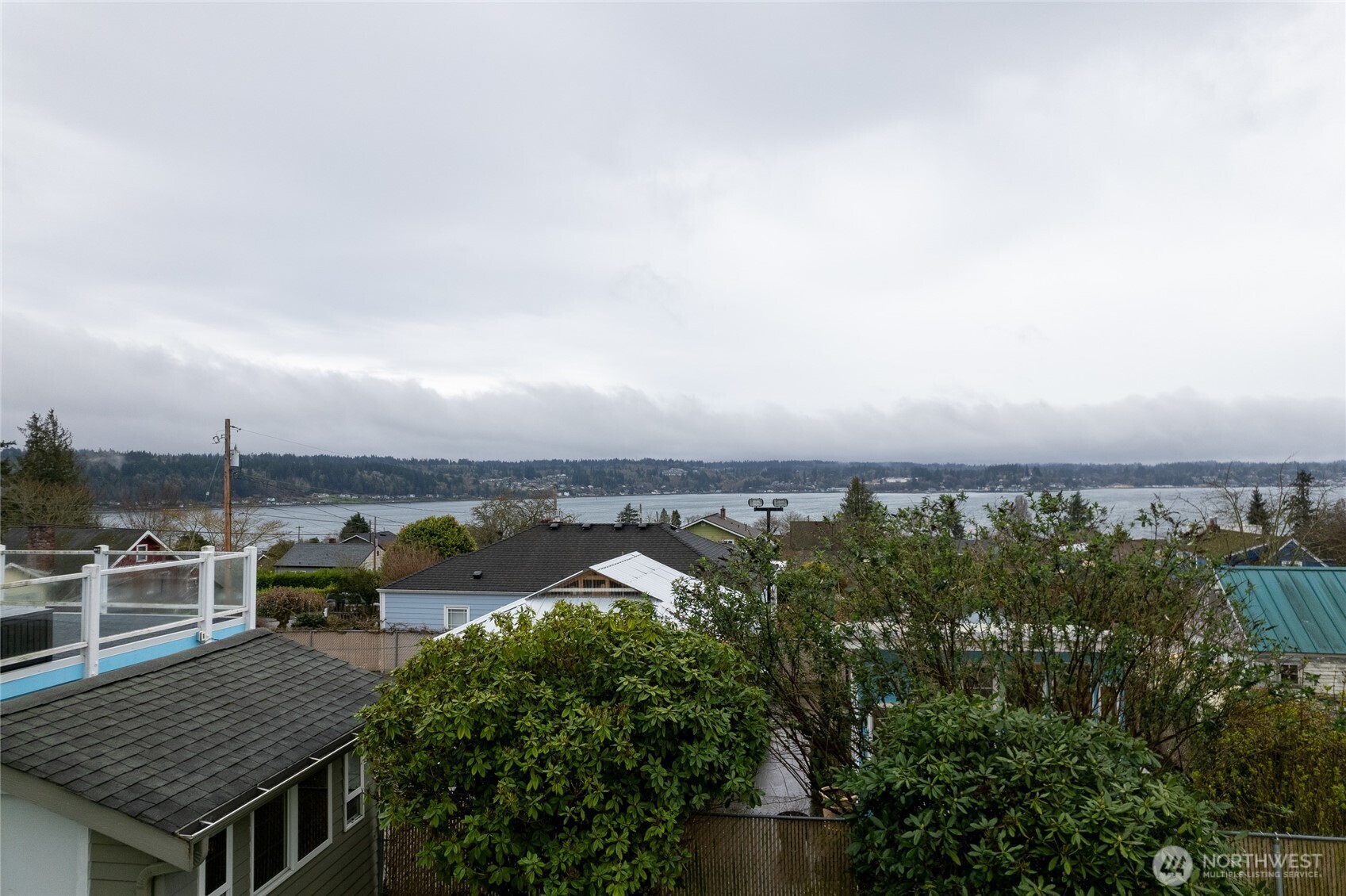 2411 East 13th Street Bremerton, WA 98310 - Photo 35 of 39