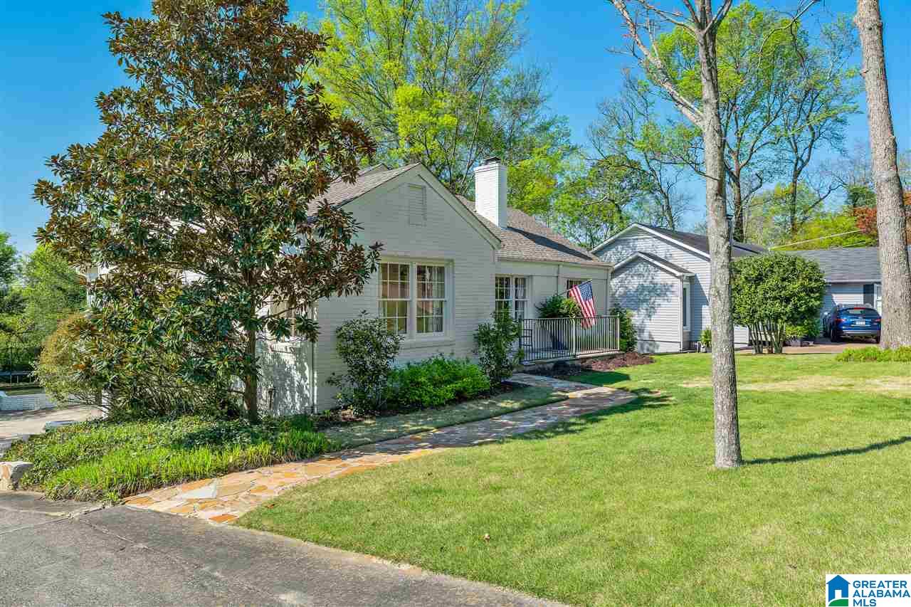 1941 Southwood Road Birmingham, AL 35216 - Photo 2 of 32