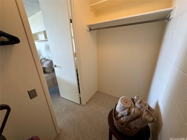 $1,800 | 1630 Liholiho Street, Unit 2406, Honolulu, HI 96822