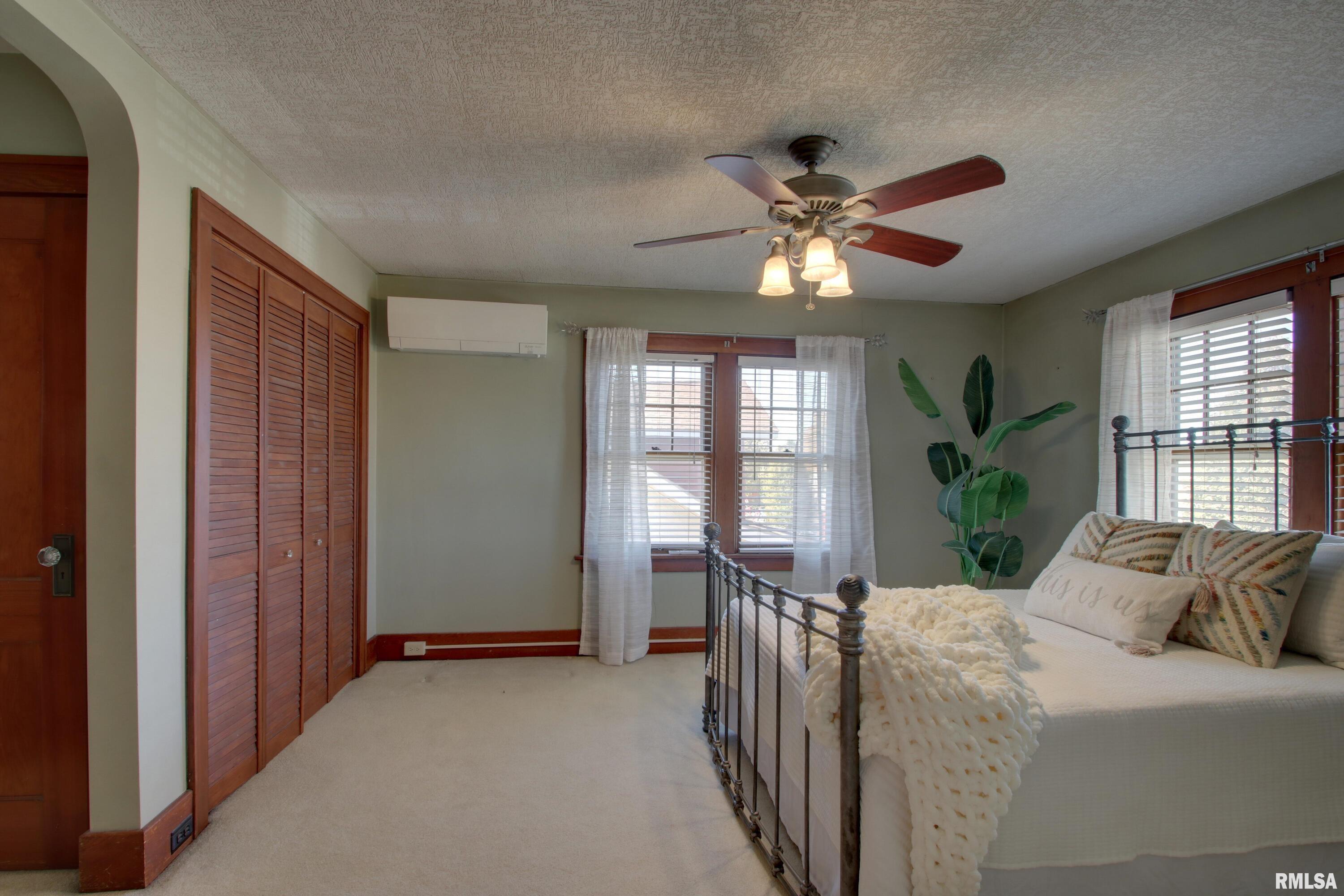 2308 Vermont Street Quincy, IL 62301 - Photo 15 of 27