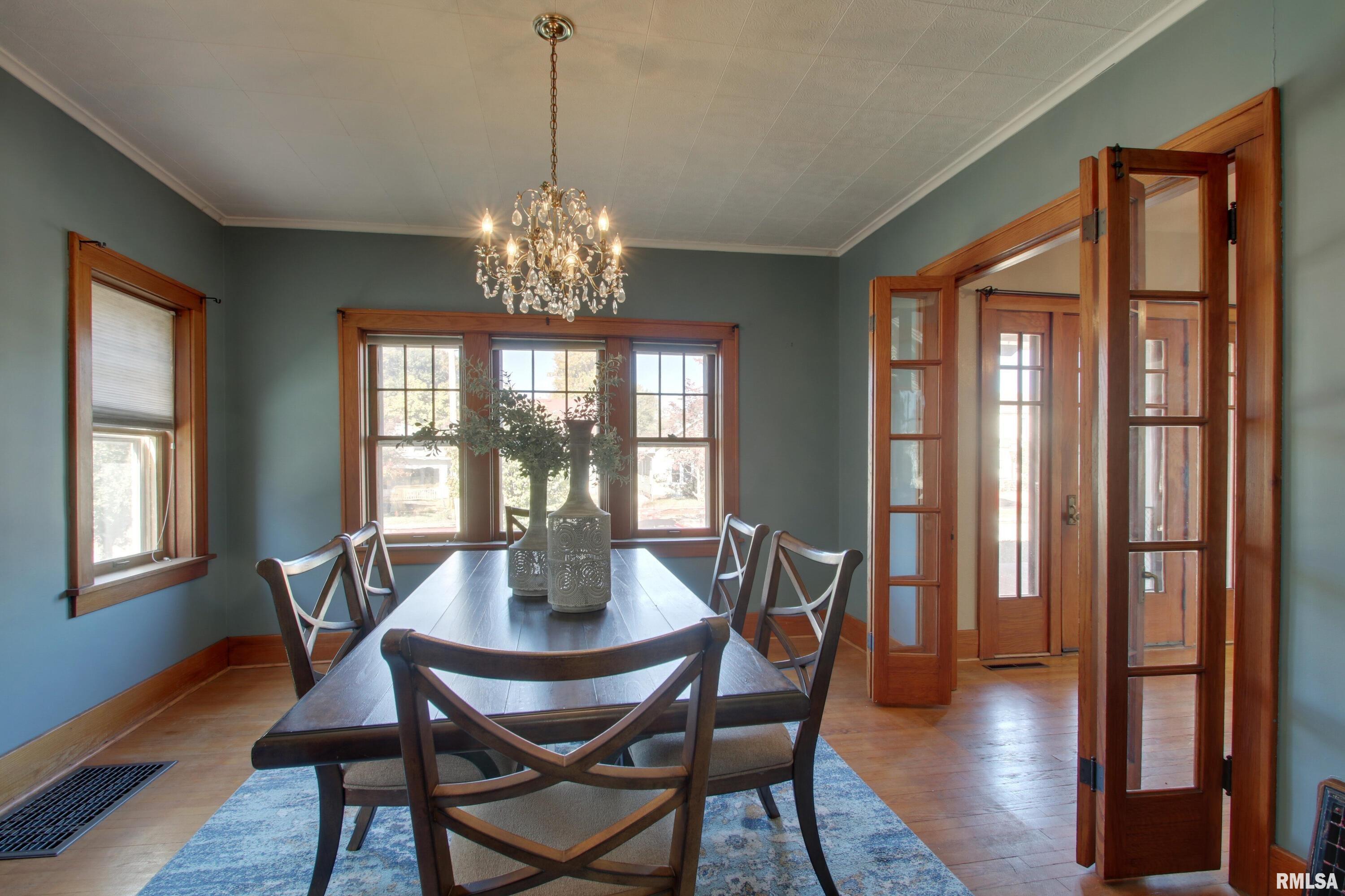 2308 Vermont Street Quincy, IL 62301 - Photo 8 of 27