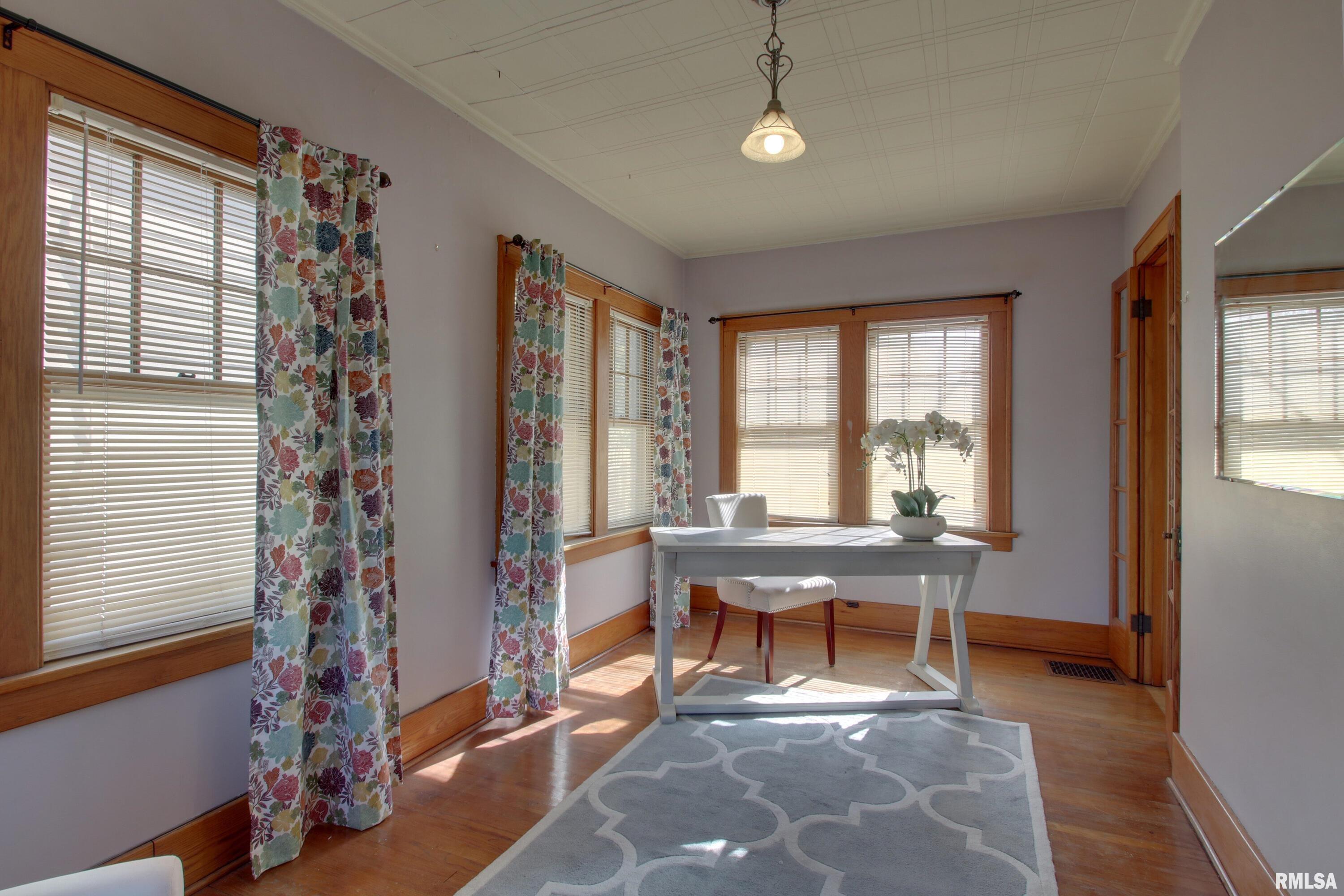 2308 Vermont Street Quincy, IL 62301 - Photo 10 of 27