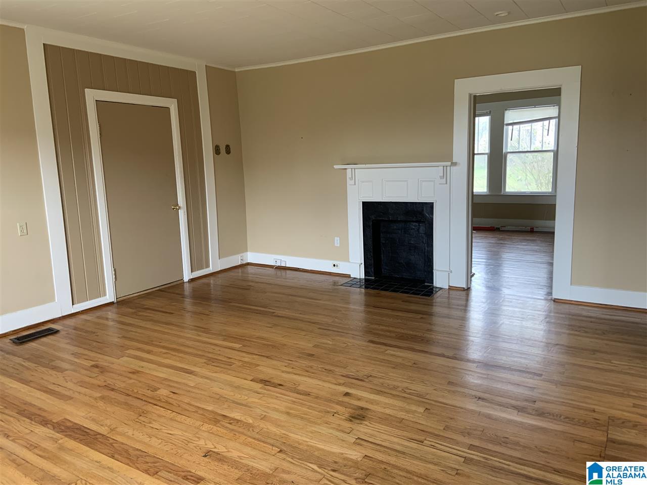 9218 Stouts Road Kimberly, AL 35091 - Photo 4 of 29