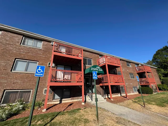 $2,085 | 95 Powers Street, Unit 41, Milford, NH 03055