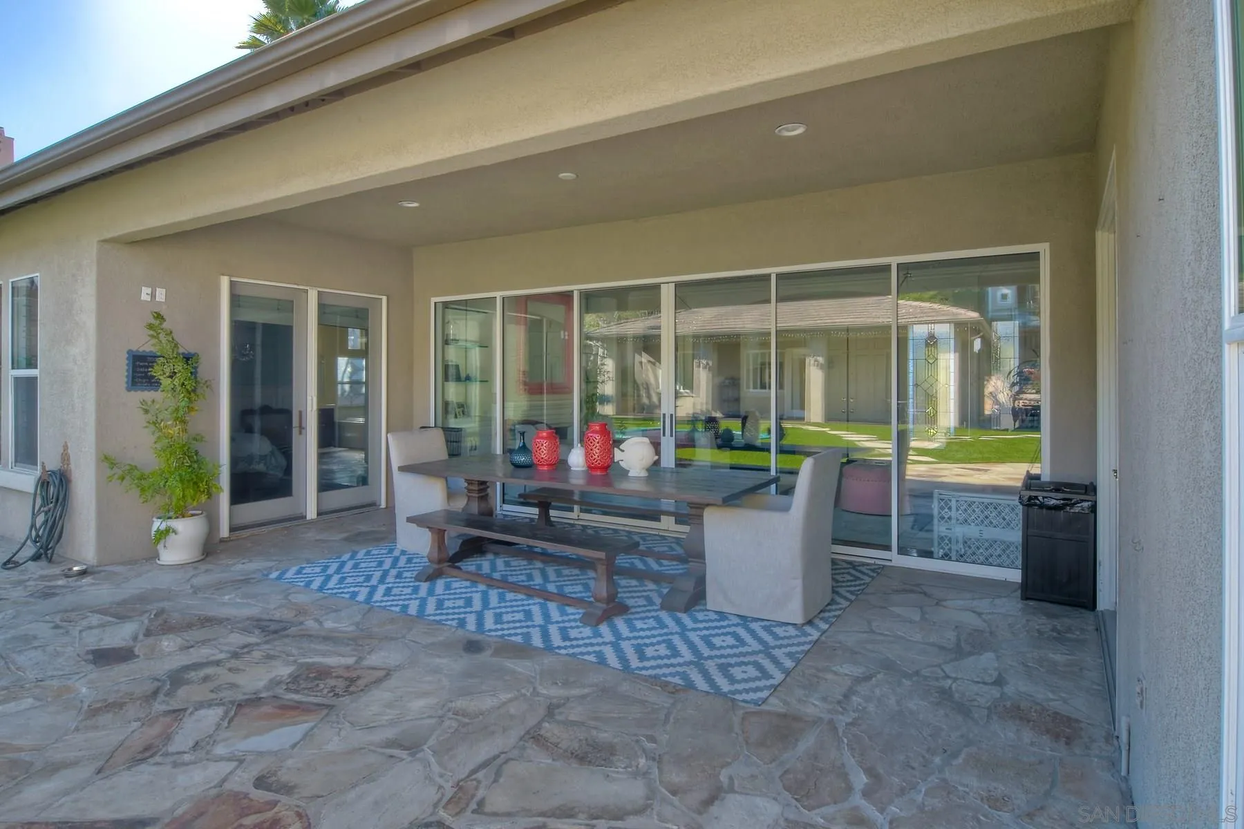 11739 Treadwell Drive Poway, CA 92064 - Photo 30 of 46 a view of sitting area with furniture and garden