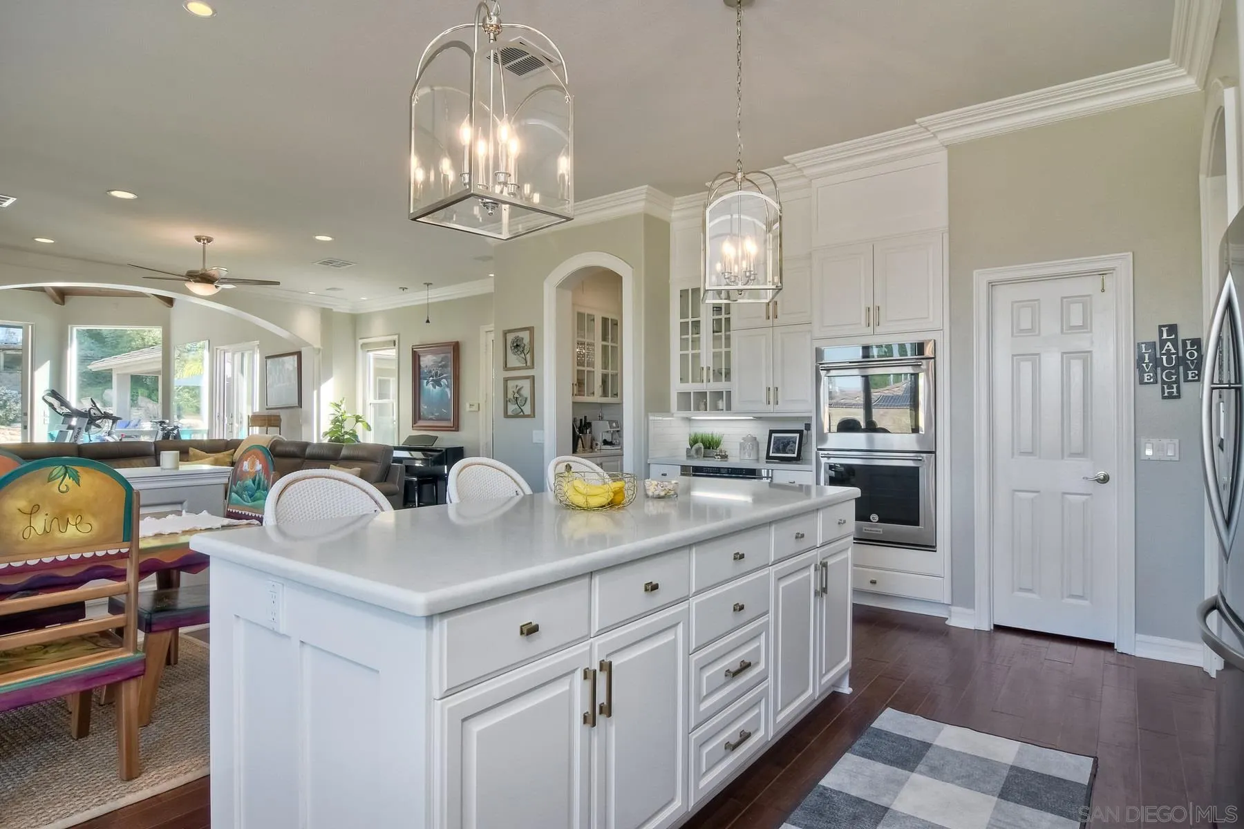 11739 Treadwell Drive Poway, CA 92064 - Photo 8 of 46 a view of a bathroom sink and mirror