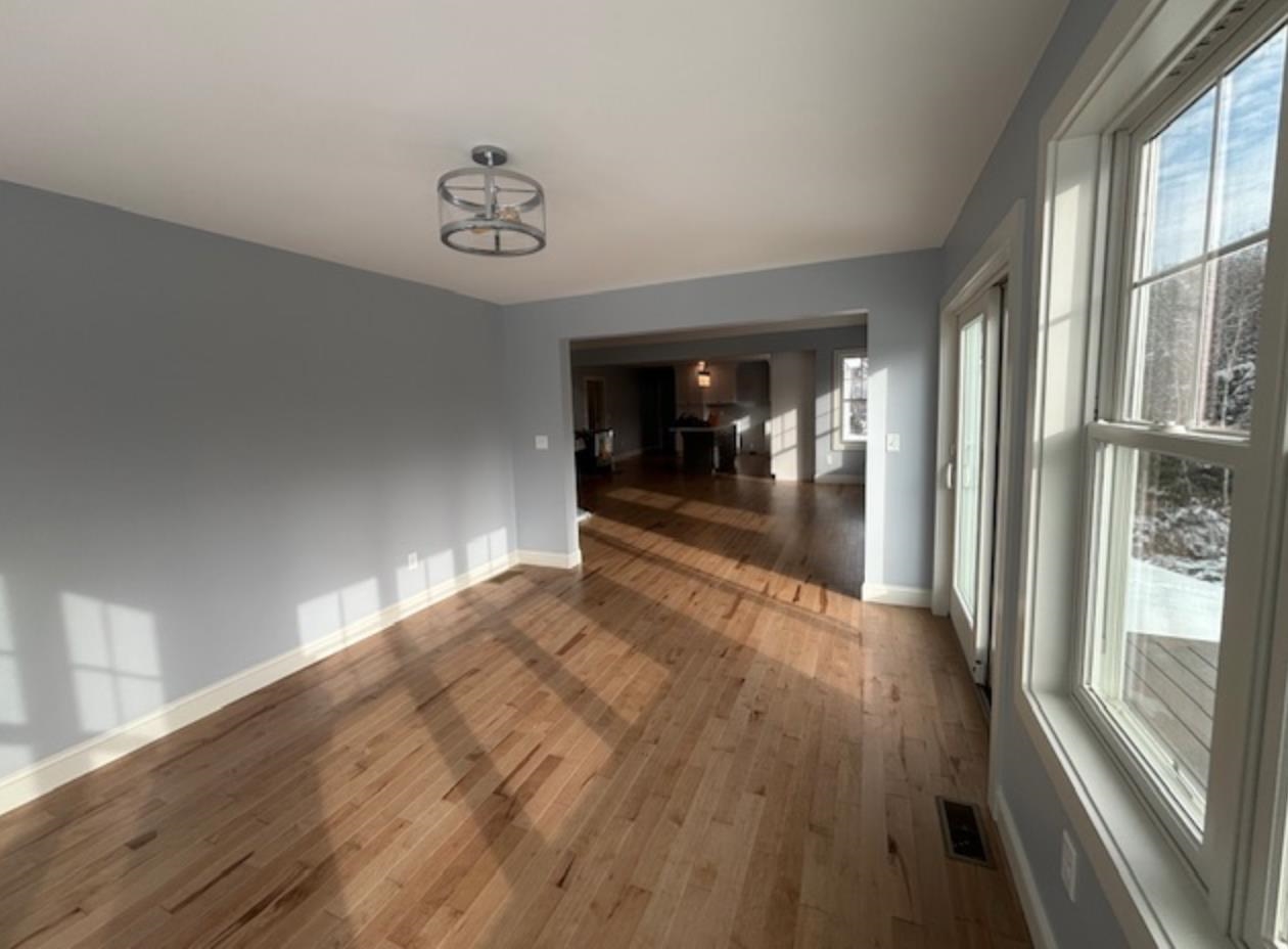 5 Hetnar's Way Epping, NH 03042 - Photo 3 of 23 Gallery Image 3
