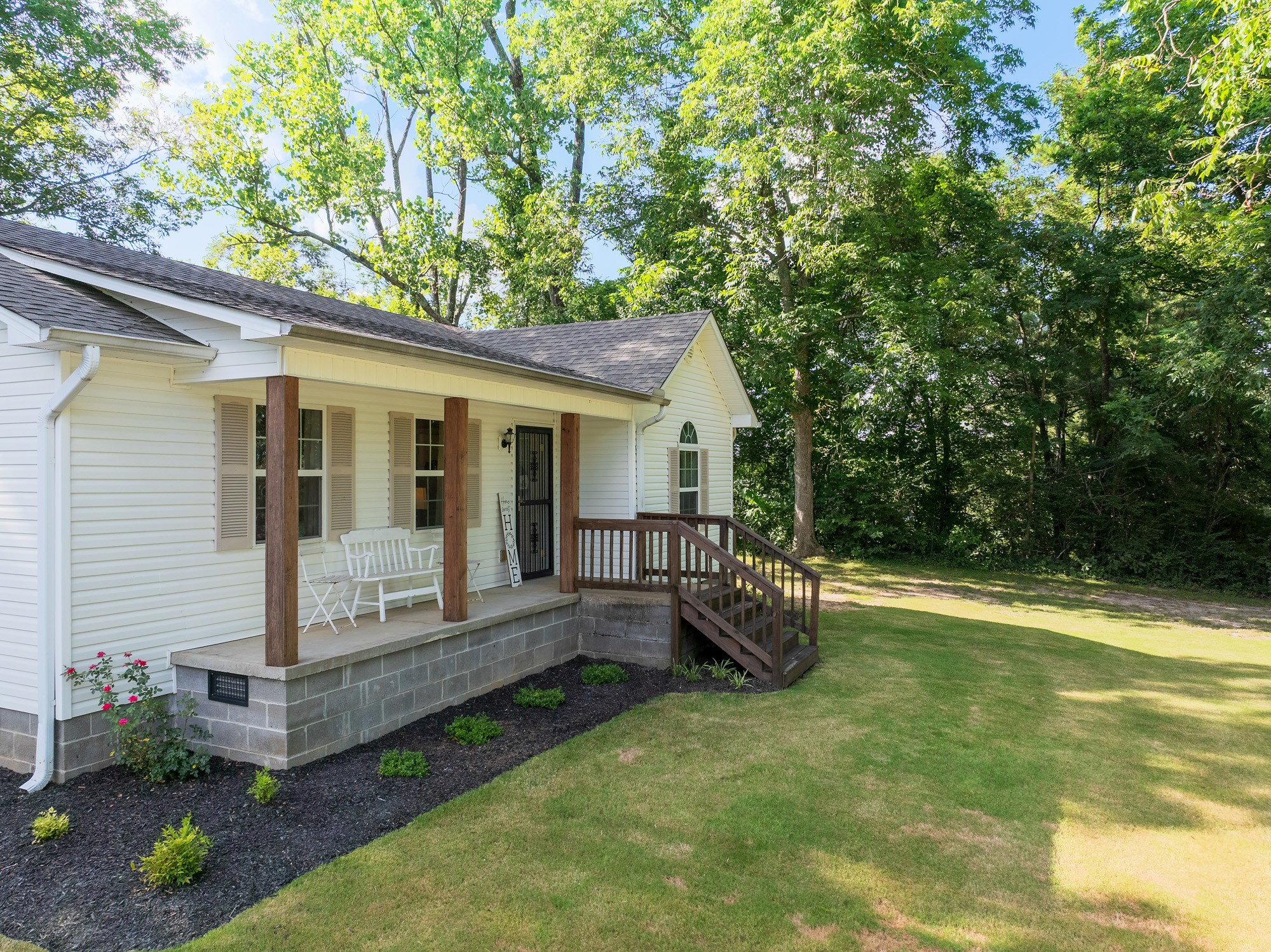 88 Rogers Circle Decaturville, TN 38329 - Photo 2 of 21 Gallery Image 2
