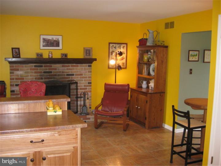 Breakfast Room