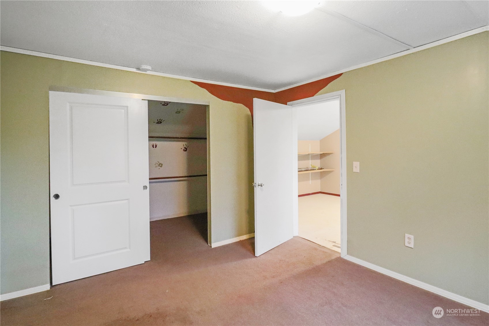 203 Stearns Road Chehalis, WA 98532 - Photo 24 of 34 a view of an empty room with a kitchen